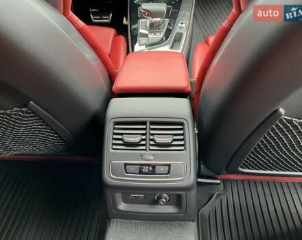 Белый Ауди S5 Sportback, объемом двигателя 3 л и пробегом 9 тыс. км за 62990 $, фото 18 на Automoto.ua