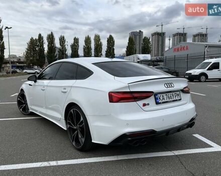 Белый Ауди S5 Sportback, объемом двигателя 3 л и пробегом 9 тыс. км за 62990 $, фото 4 на Automoto.ua