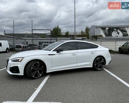 Белый Ауди S5 Sportback, объемом двигателя 3 л и пробегом 9 тыс. км за 62990 $, фото 2 на Automoto.ua