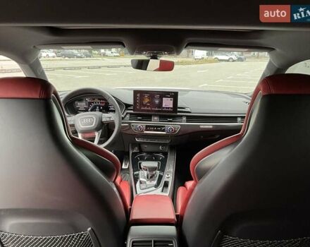 Белый Ауди S5 Sportback, объемом двигателя 3 л и пробегом 9 тыс. км за 62990 $, фото 23 на Automoto.ua