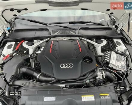 Белый Ауди S5 Sportback, объемом двигателя 3 л и пробегом 9 тыс. км за 62990 $, фото 31 на Automoto.ua