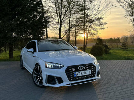 Белый Ауди S5 Sportback, объемом двигателя 3 л и пробегом 77 тыс. км за 37999 $, фото 1 на Automoto.ua