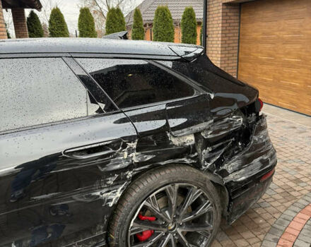 Чорний Ауді S6 e-tron, об'ємом двигуна 0 л та пробігом 30 тис. км за 49000 $, фото 7 на Automoto.ua