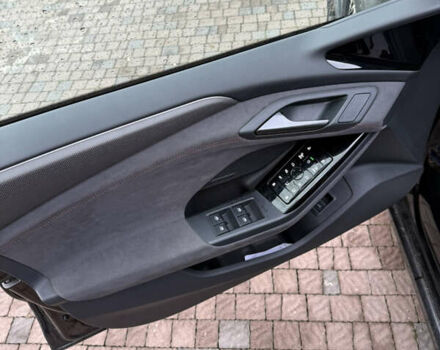 Чорний Ауді S6 e-tron, об'ємом двигуна 0 л та пробігом 30 тис. км за 49000 $, фото 21 на Automoto.ua