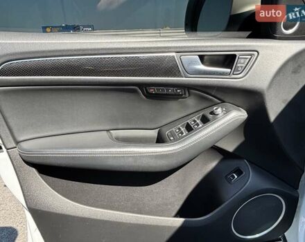 Белый Ауди SQ5, объемом двигателя 2.97 л и пробегом 213 тыс. км за 18200 $, фото 12 на Automoto.ua