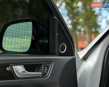Білий Ауді SQ5, об'ємом двигуна 3 л та пробігом 117 тис. км за 25500 $, фото 19 на Automoto.ua