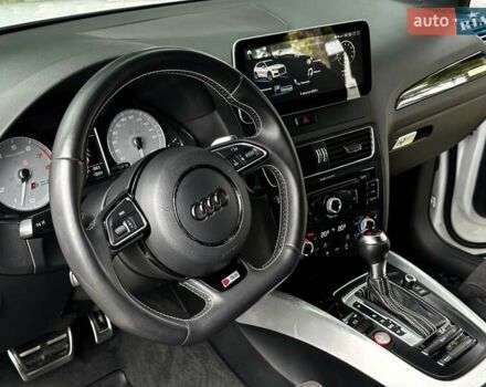 Білий Ауді SQ5, об'ємом двигуна 3 л та пробігом 117 тис. км за 25500 $, фото 17 на Automoto.ua
