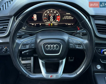 Белый Ауди SQ5, объемом двигателя 3 л и пробегом 170 тыс. км за 25600 $, фото 43 на Automoto.ua