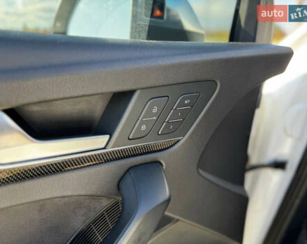 Білий Ауді SQ5, об'ємом двигуна 3 л та пробігом 116 тис. км за 32500 $, фото 16 на Automoto.ua