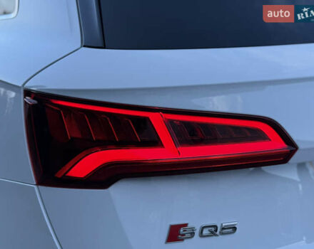 Белый Ауди SQ5, объемом двигателя 3 л и пробегом 171 тыс. км за 29350 $, фото 23 на Automoto.ua