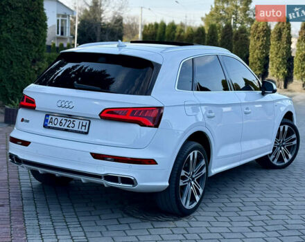 Белый Ауди SQ5, объемом двигателя 3 л и пробегом 170 тыс. км за 25600 $, фото 9 на Automoto.ua