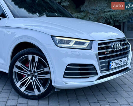 Белый Ауди SQ5, объемом двигателя 3 л и пробегом 170 тыс. км за 25600 $, фото 5 на Automoto.ua