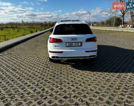 Білий Ауді SQ5, об'ємом двигуна 3 л та пробігом 116 тис. км за 32500 $, фото 5 на Automoto.ua