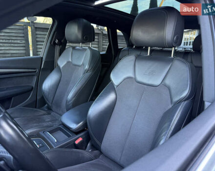 Белый Ауди SQ5, объемом двигателя 3 л и пробегом 170 тыс. км за 25600 $, фото 60 на Automoto.ua