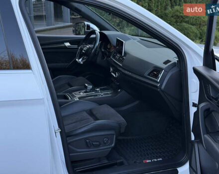 Белый Ауди SQ5, объемом двигателя 3 л и пробегом 171 тыс. км за 29350 $, фото 48 на Automoto.ua