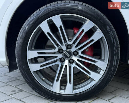 Белый Ауди SQ5, объемом двигателя 3 л и пробегом 170 тыс. км за 25600 $, фото 70 на Automoto.ua