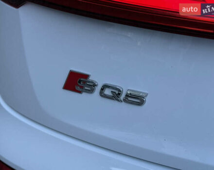 Белый Ауди SQ5, объемом двигателя 3 л и пробегом 170 тыс. км за 25600 $, фото 87 на Automoto.ua
