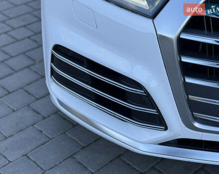 Белый Ауди SQ5, объемом двигателя 3 л и пробегом 170 тыс. км за 25600 $, фото 69 на Automoto.ua