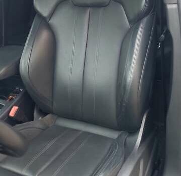 Белый Ауди SQ5, объемом двигателя 3 л и пробегом 135 тыс. км за 39000 $, фото 28 на Automoto.ua