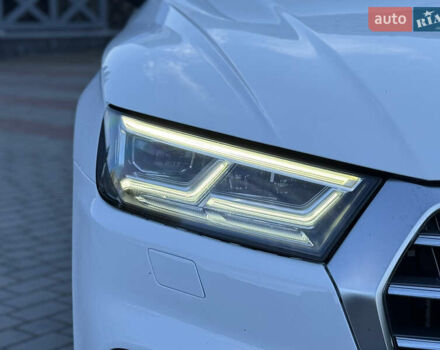 Белый Ауди SQ5, объемом двигателя 3 л и пробегом 170 тыс. км за 25600 $, фото 74 на Automoto.ua