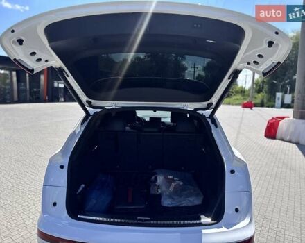 Білий Ауді SQ5, об'ємом двигуна 3 л та пробігом 203 тис. км за 28499 $, фото 27 на Automoto.ua
