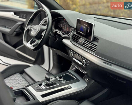Ауди SQ5 2018 в Киеве на Automoto.ua Белый Ауди SQ5, объемом двигателя 3 л и пробегом 141 тыс. км за 27900 $, фото 42 на Automoto.ua