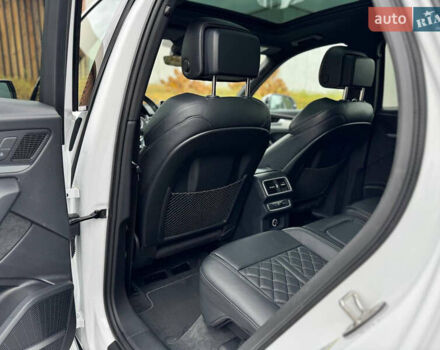 Ауди SQ5 2018 в Киеве на Automoto.ua Белый Ауди SQ5, объемом двигателя 3 л и пробегом 141 тыс. км за 27900 $, фото 40 на Automoto.ua