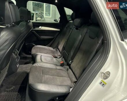 Білий Ауді SQ5, об'ємом двигуна 3 л та пробігом 110 тис. км за 24499 $, фото 18 на Automoto.ua
