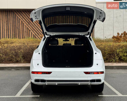 Ауди SQ5 2018 в Киеве на Automoto.ua Белый Ауди SQ5, объемом двигателя 3 л и пробегом 141 тыс. км за 27900 $, фото 35 на Automoto.ua
