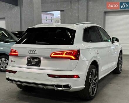 Білий Ауді SQ5, об'ємом двигуна 3 л та пробігом 110 тис. км за 24499 $, фото 6 на Automoto.ua