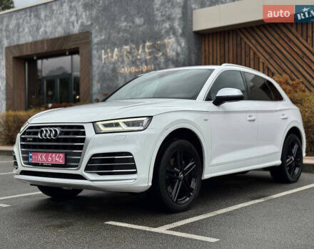 Ауди SQ5 2018 в Киеве на Automoto.ua Белый Ауди SQ5, объемом двигателя 3 л и пробегом 141 тыс. км за 27900 $, фото 7 на Automoto.ua