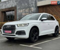Ауди SQ5 2018 в Киеве на Automoto.ua Белый Ауди SQ5, объемом двигателя 3 л и пробегом 141 тыс. км за 27900 $, фото 7 на Automoto.ua