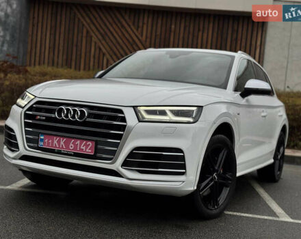 Ауди SQ5 2018 в Киеве на Automoto.ua Белый Ауди SQ5, объемом двигателя 3 л и пробегом 141 тыс. км за 27900 $, фото 1 на Automoto.ua