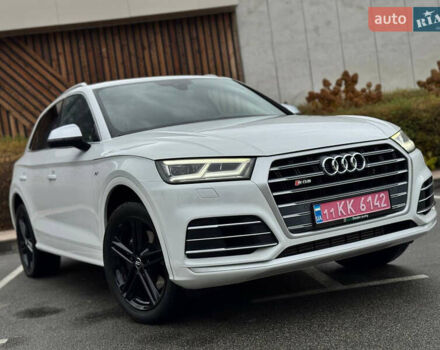 Ауди SQ5 2018 в Киеве на Automoto.ua Белый Ауди SQ5, объемом двигателя 3 л и пробегом 141 тыс. км за 27900 $, фото 5 на Automoto.ua