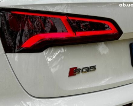 Белый Ауди SQ5, объемом двигателя 3 л и пробегом 125 тыс. км за 31440 $, фото 11 на Automoto.ua
