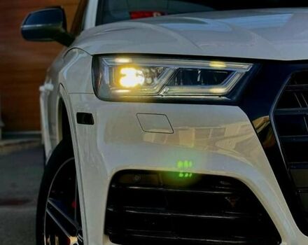 Белый Ауди SQ5, объемом двигателя 3 л и пробегом 135 тыс. км за 38000 $, фото 3 на Automoto.ua