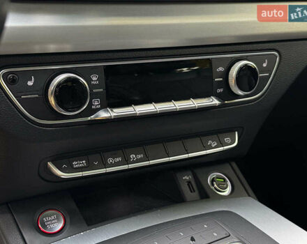 Белый Ауди SQ5, объемом двигателя 3 л и пробегом 125 тыс. км за 31440 $, фото 24 на Automoto.ua