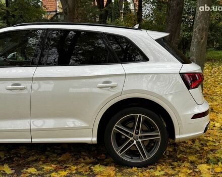 Белый Ауди SQ5, объемом двигателя 3 л и пробегом 125 тыс. км за 31440 $, фото 8 на Automoto.ua