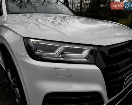 Белый Ауди SQ5, объемом двигателя 3 л и пробегом 125 тыс. км за 39740 $, фото 3 на Automoto.ua