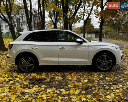 Белый Ауди SQ5, объемом двигателя 3 л и пробегом 125 тыс. км за 31440 $, фото 7 на Automoto.ua