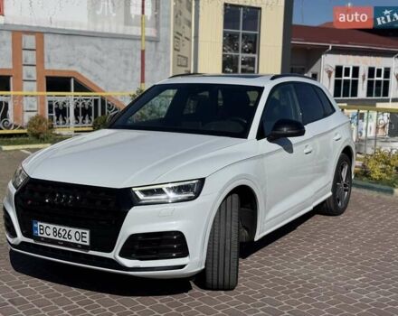 Белый Ауди SQ5, объемом двигателя 3 л и пробегом 71 тыс. км за 38500 $, фото 1 на Automoto.ua