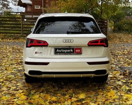 Белый Ауди SQ5, объемом двигателя 3 л и пробегом 125 тыс. км за 31440 $, фото 6 на Automoto.ua