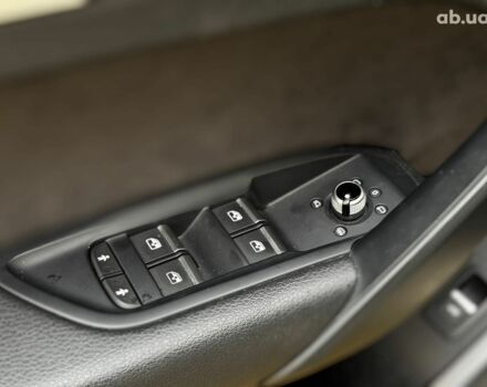 Белый Ауди SQ5, объемом двигателя 3 л и пробегом 125 тыс. км за 31440 $, фото 16 на Automoto.ua