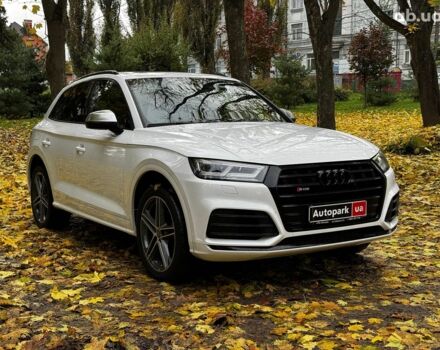 Белый Ауди SQ5, объемом двигателя 3 л и пробегом 125 тыс. км за 31440 $, фото 1 на Automoto.ua