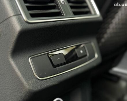 Белый Ауди SQ5, объемом двигателя 3 л и пробегом 125 тыс. км за 31440 $, фото 27 на Automoto.ua