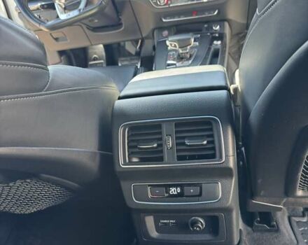 Белый Ауди SQ5, объемом двигателя 3 л и пробегом 71 тыс. км за 38500 $, фото 30 на Automoto.ua