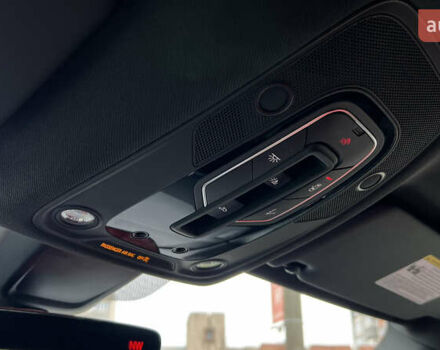 Белый Ауди SQ5, объемом двигателя 3 л и пробегом 60 тыс. км за 39900 $, фото 22 на Automoto.ua