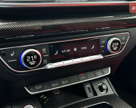 Белый Ауди SQ5, объемом двигателя 3 л и пробегом 60 тыс. км за 39900 $, фото 15 на Automoto.ua