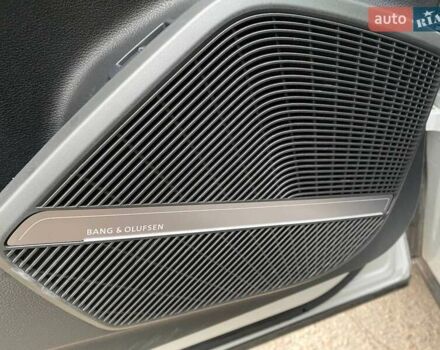 Білий Ауді SQ5, об'ємом двигуна 3 л та пробігом 32 тис. км за 46900 $, фото 11 на Automoto.ua