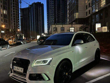 Ауди SQ5 2014 в Киеве на Automoto.ua Белый Ауди SQ5, объемом двигателя 2.97 л и пробегом 184 тыс. км за 23600 $, фото 1 на Automoto.ua